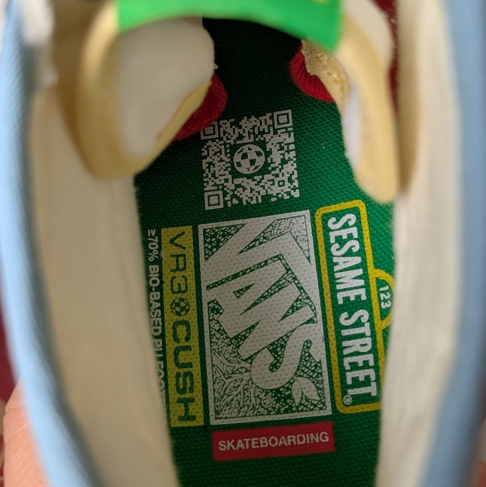 New! Vans X Sesame Street The Lizzie High-Top VR3 Skateboard Shoe Size 10M - Picture 9 of 14